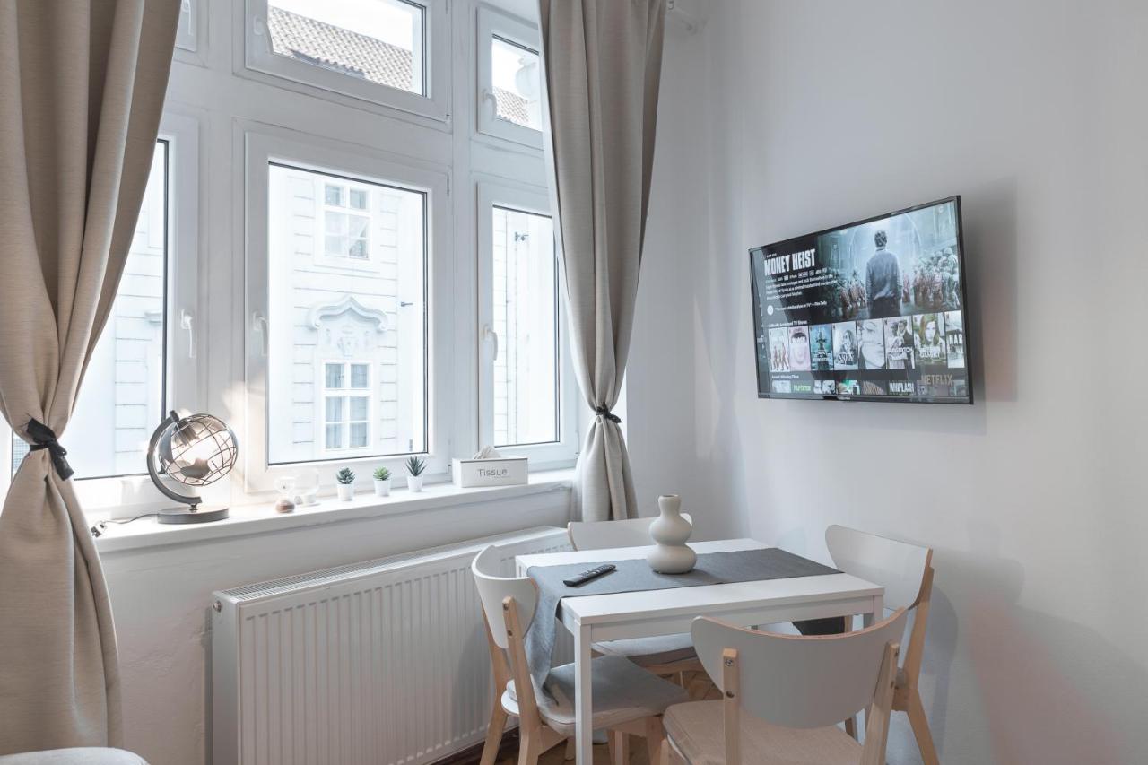 Skolska Junior Apartment Prága Kültér fotó