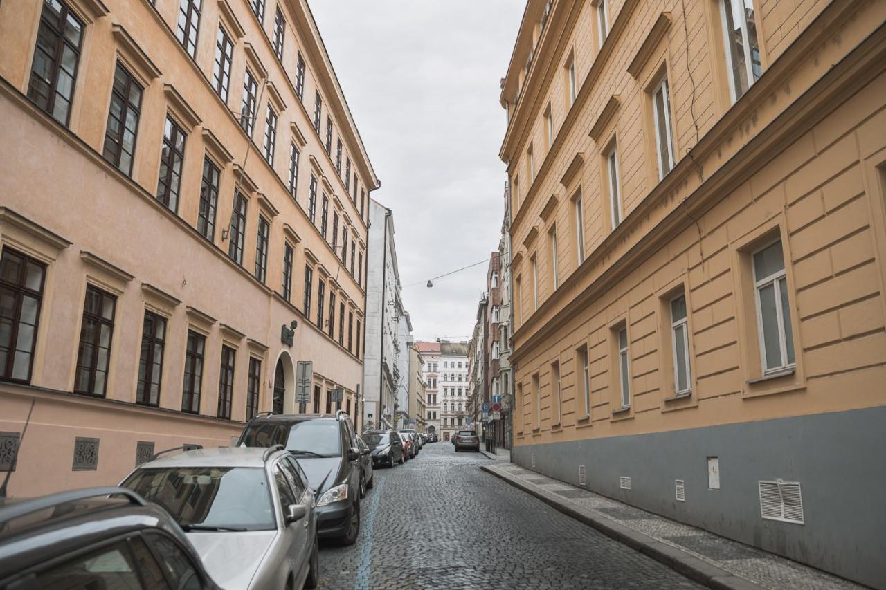 Skolska Junior Apartment Prága Kültér fotó